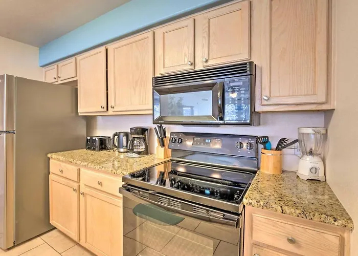 Apartment River View 2 King-suites W/beach Access! Lake Havasu City