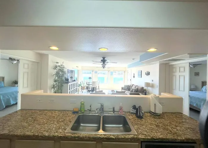 River View 2 King-suites W/beach Access! *