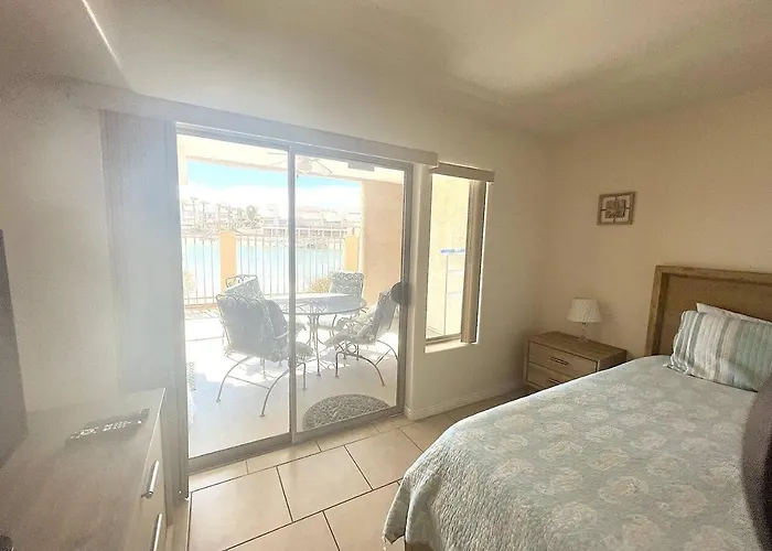 Apartment River View 2 King-suites W/beach Access! *