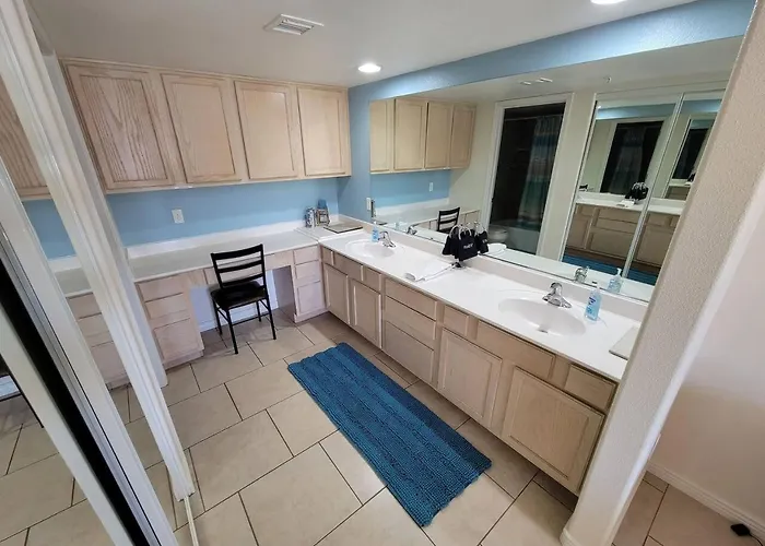 River View 2 King-suites W/beach Access! Apartment Lake Havasu City