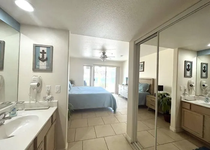River View 2 King-suites W/beach Access! Apartment *